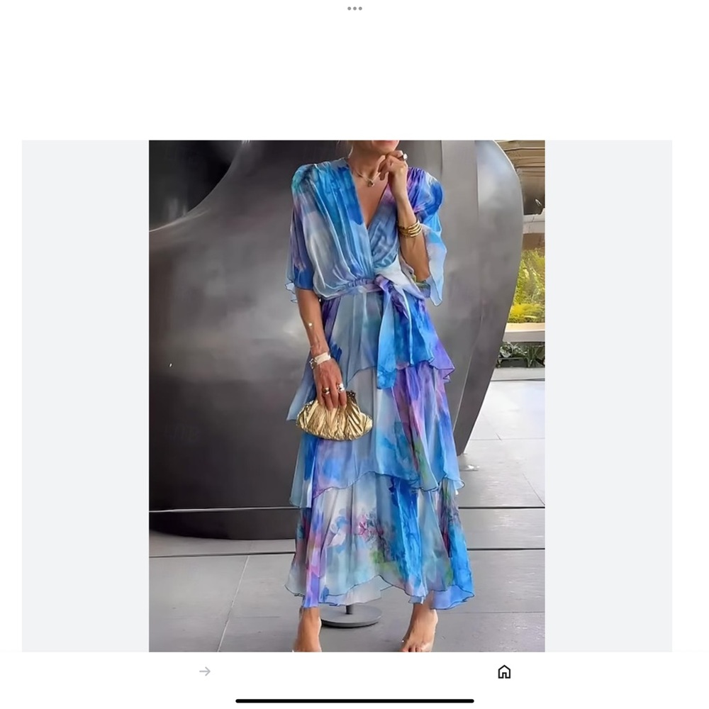 Elegant Blue Floral Maxi Dress